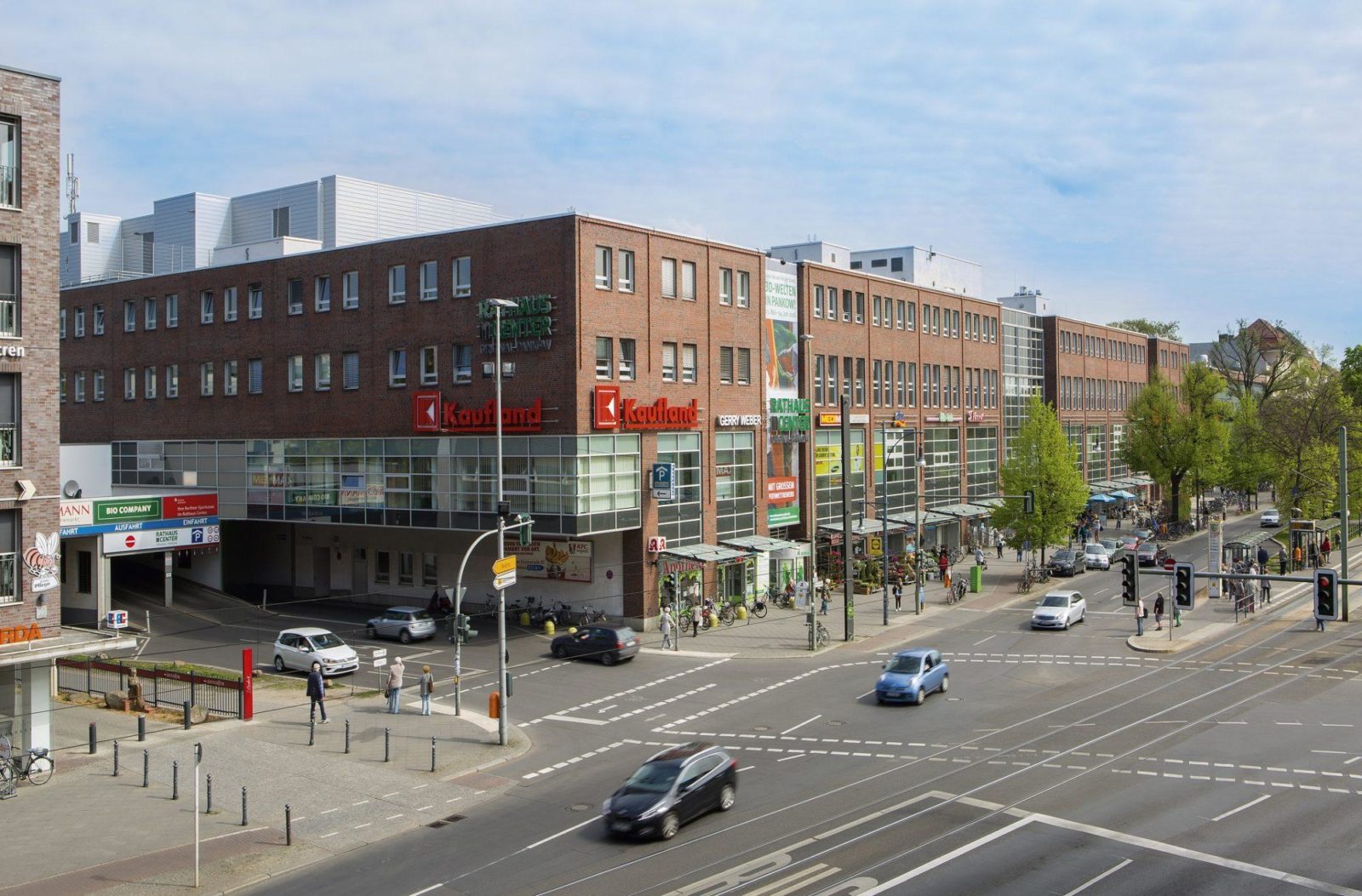 Postbank entscheidet sich für Rathaus Center Pankow